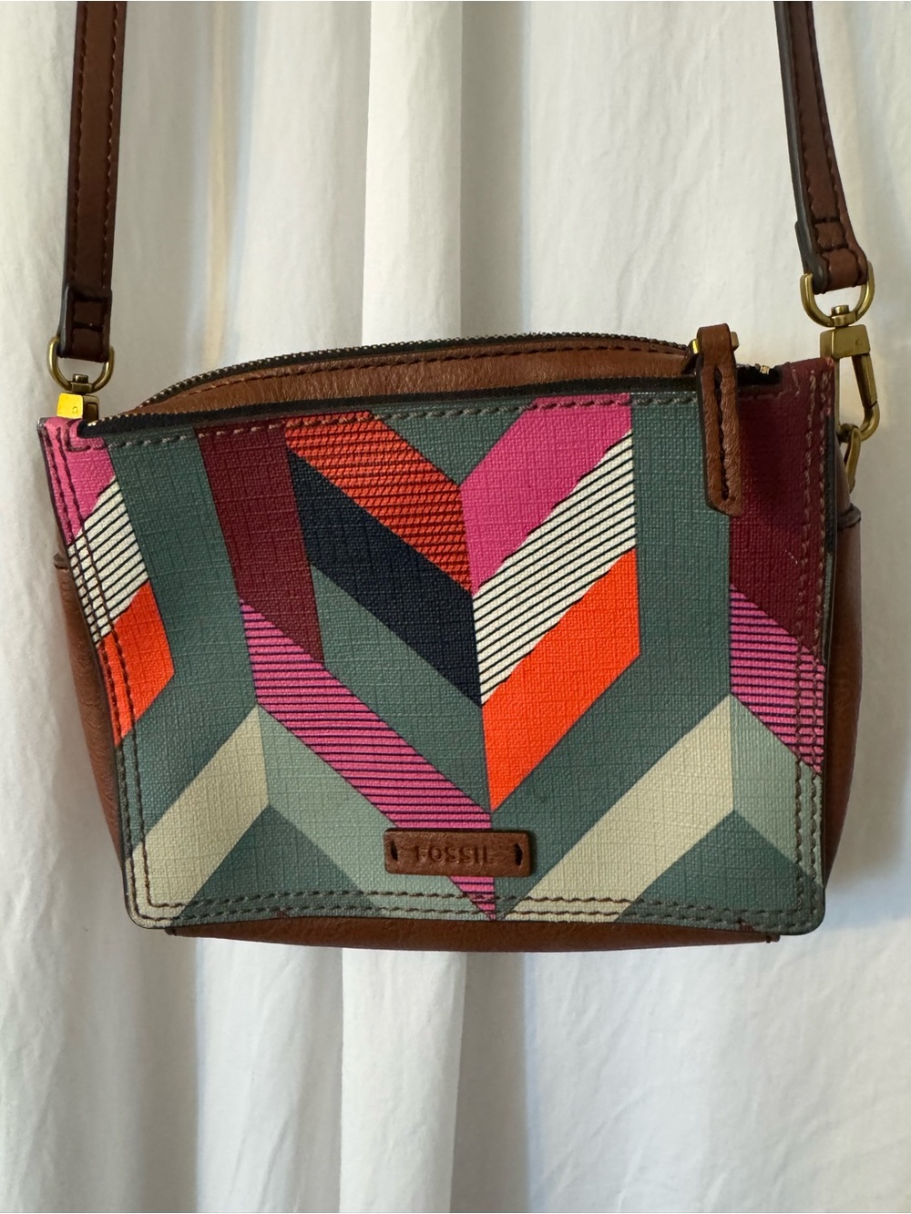 Fossil Teal Pink Orange Chevron Crossbody Bag